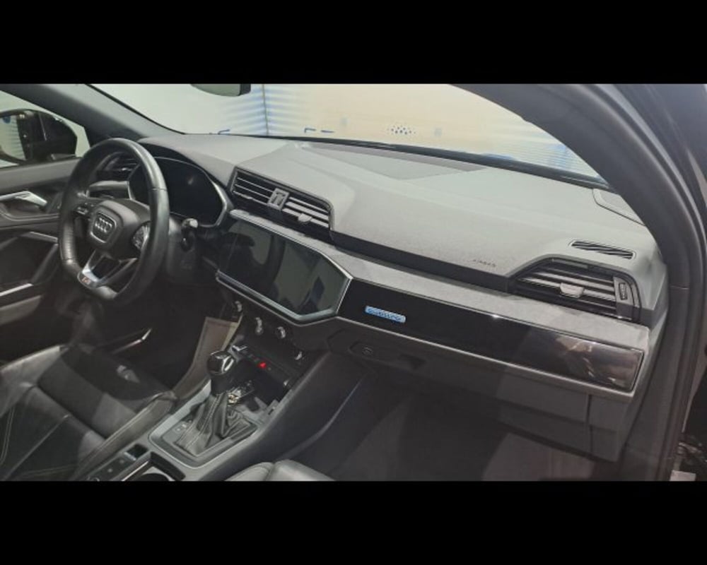 Audi Q3 Sportback usata a Aosta (17)