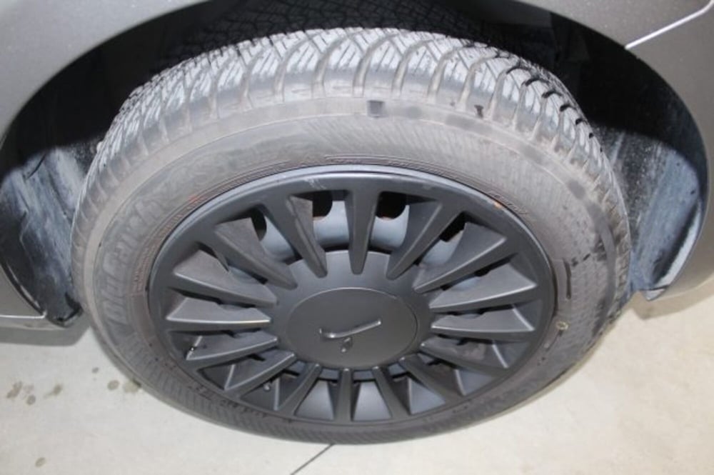 Lancia Ypsilon usata a Terni (15)