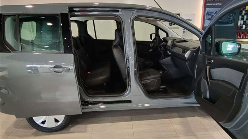 Nissan Townstar nuova a Firenze (8)