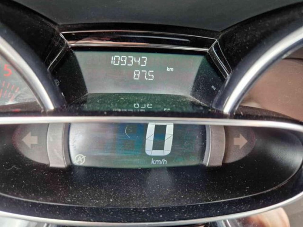 Renault Clio usata a Bologna (10)