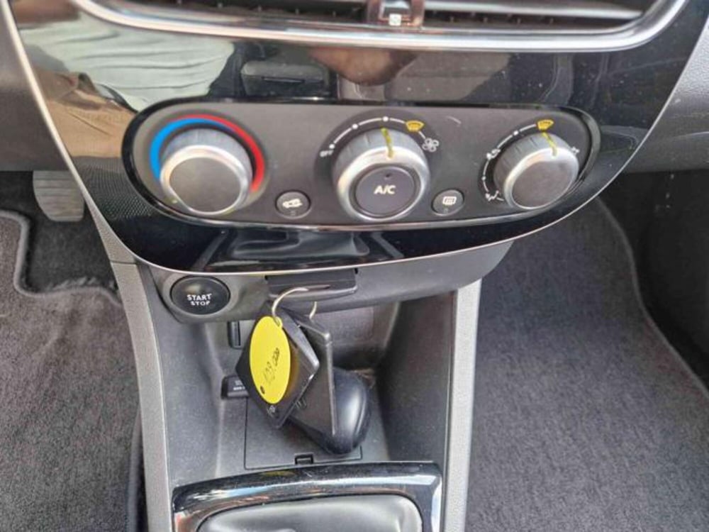 Renault Clio usata a Bologna (12)