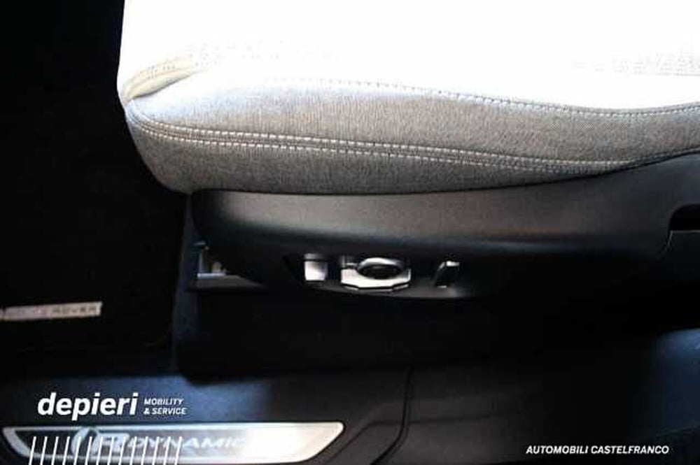 Land Rover Range Rover Velar usata a Treviso (19)