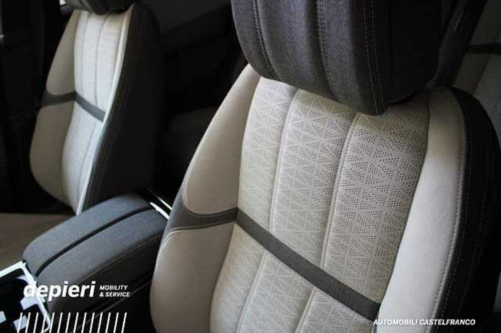 Land Rover Range Rover Velar usata a Treviso (20)