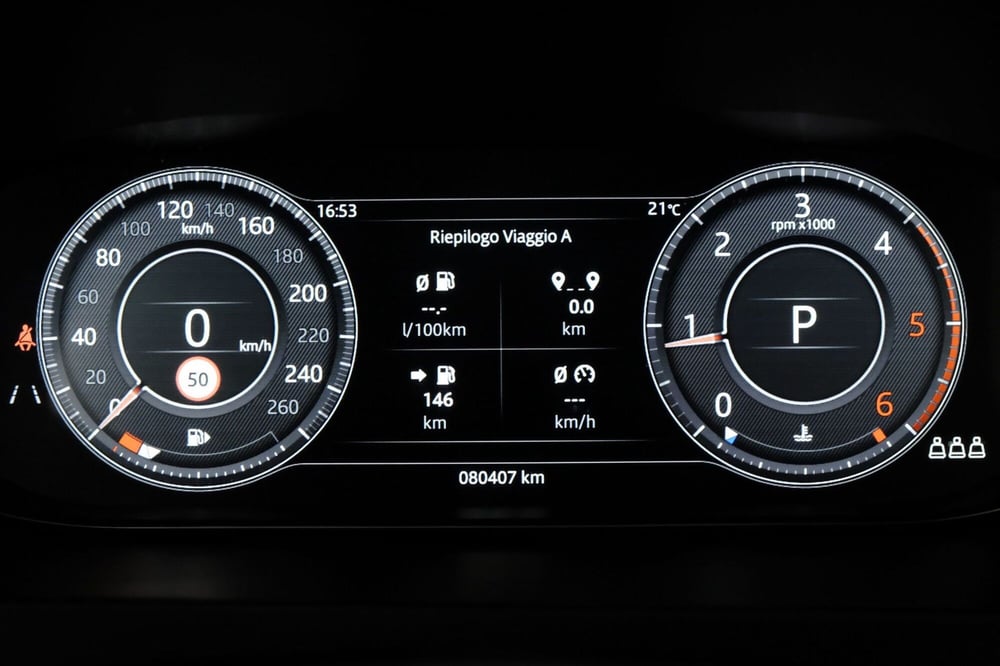 Jaguar E-Pace usata a Torino (10)