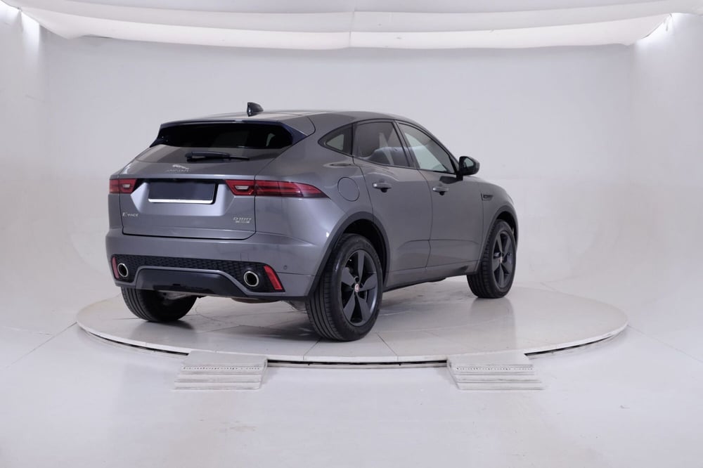 Jaguar E-Pace usata a Torino (2)
