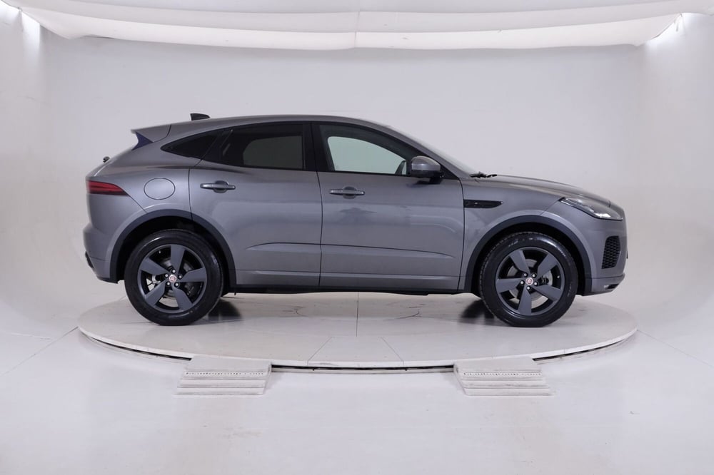 Jaguar E-Pace usata a Torino (6)