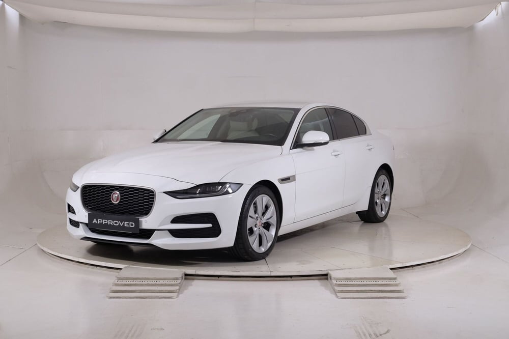 Jaguar XE usata a Torino