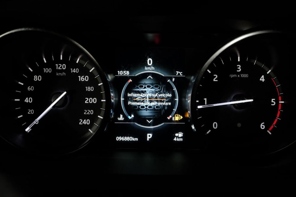 Land Rover Discovery Sport usata a Torino (10)