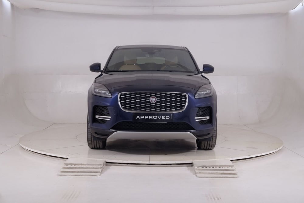 Jaguar E-Pace usata a Torino (8)
