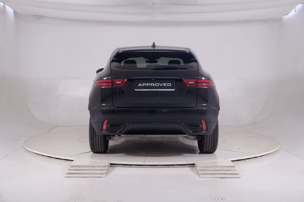 Jaguar E-Pace usata a Torino (7)