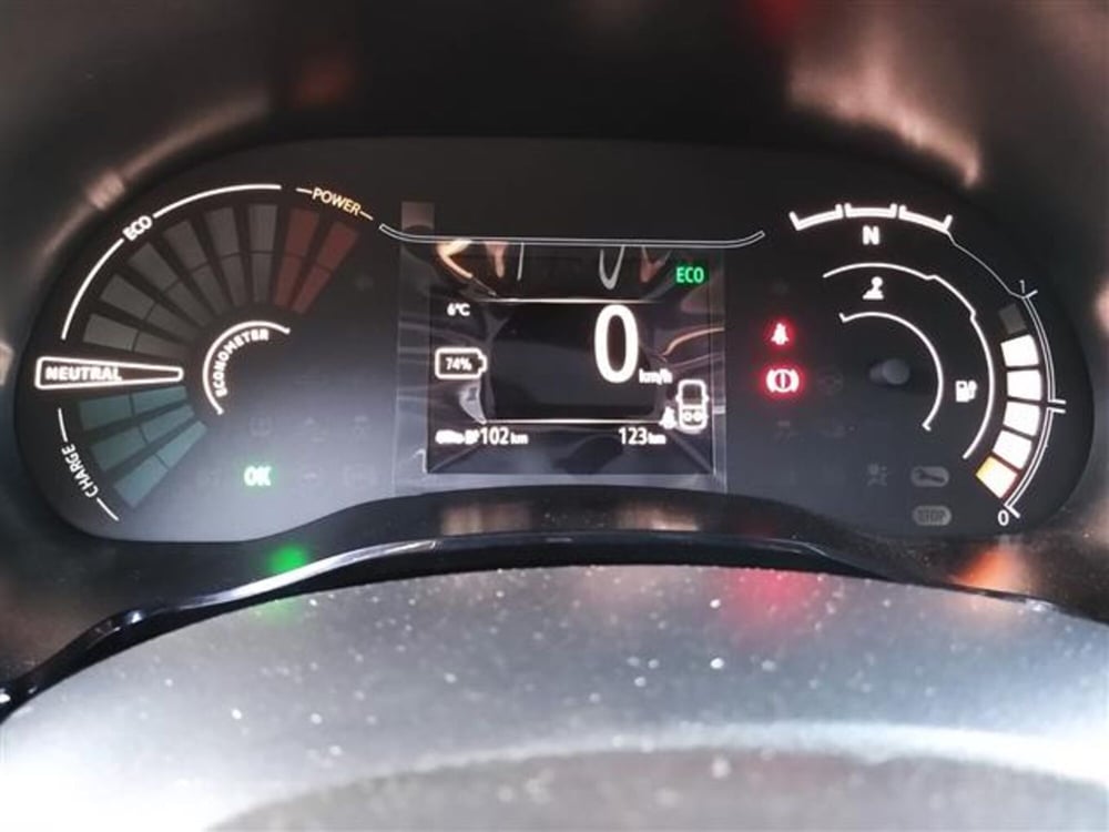 Dacia Spring nuova a Monza e Brianza (6)