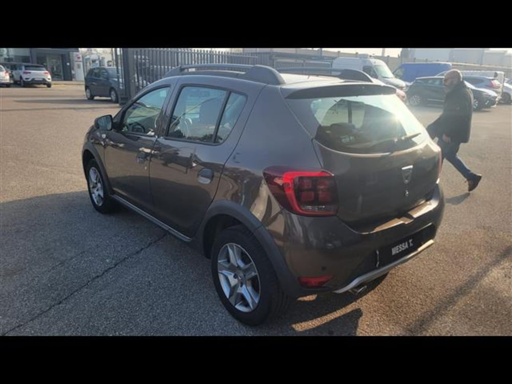 Dacia Sandero usata a Monza e Brianza (5)