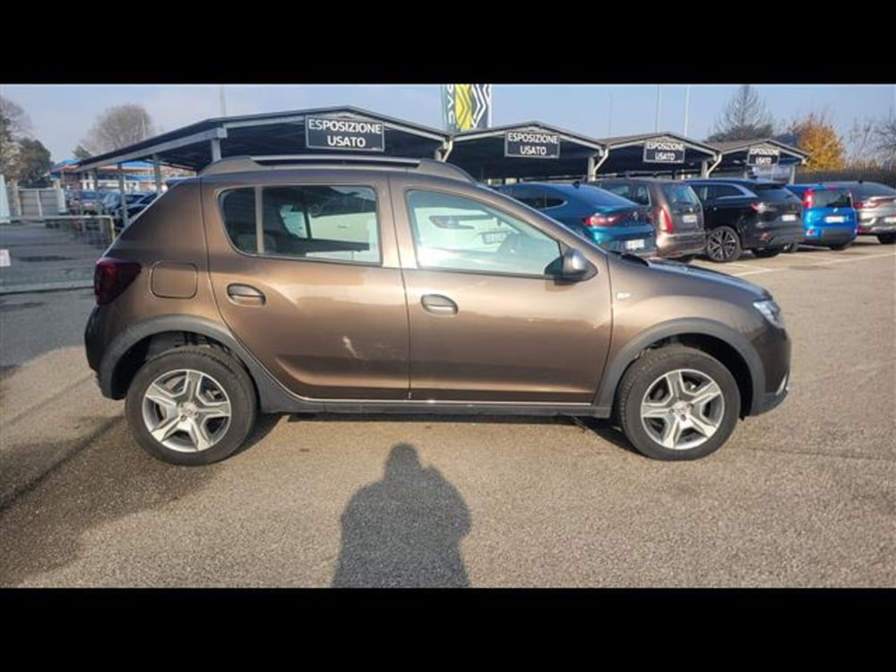 Dacia Sandero usata a Monza e Brianza (6)