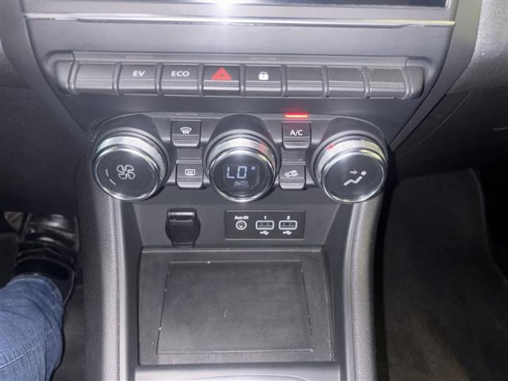 Dacia Duster usata a Verona (13)