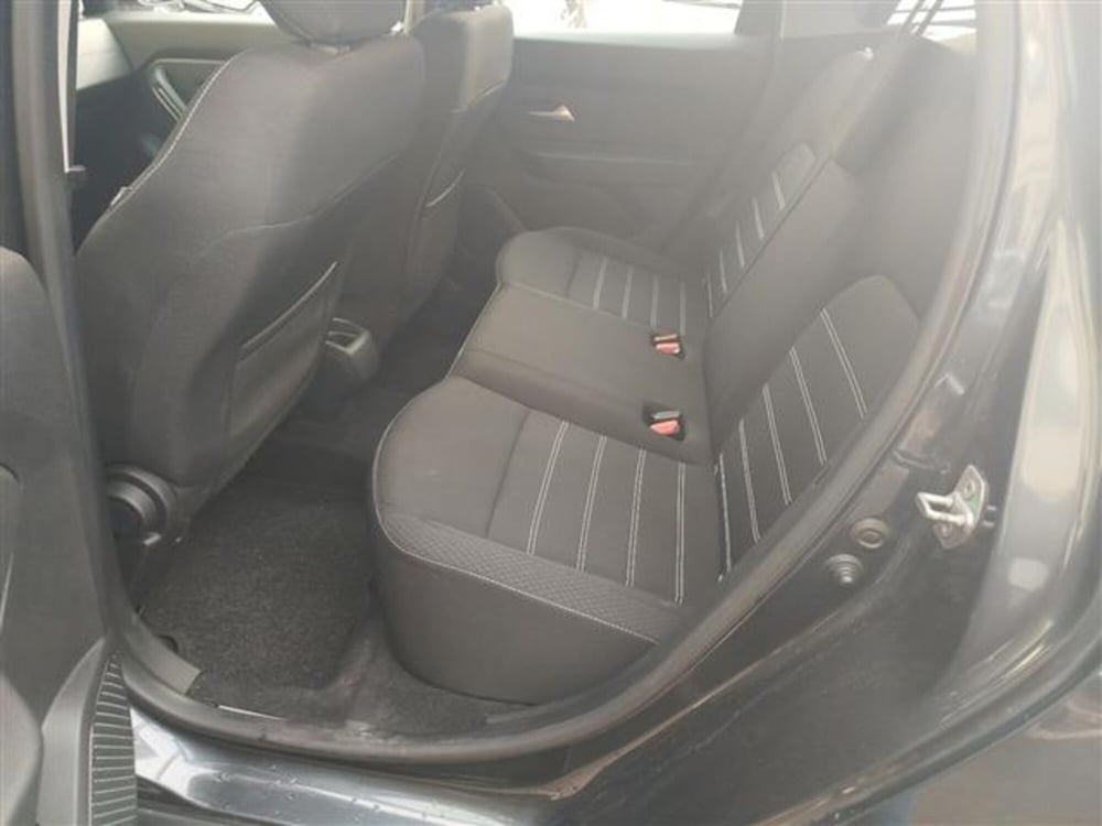 Dacia Duster usata a Verona (10)
