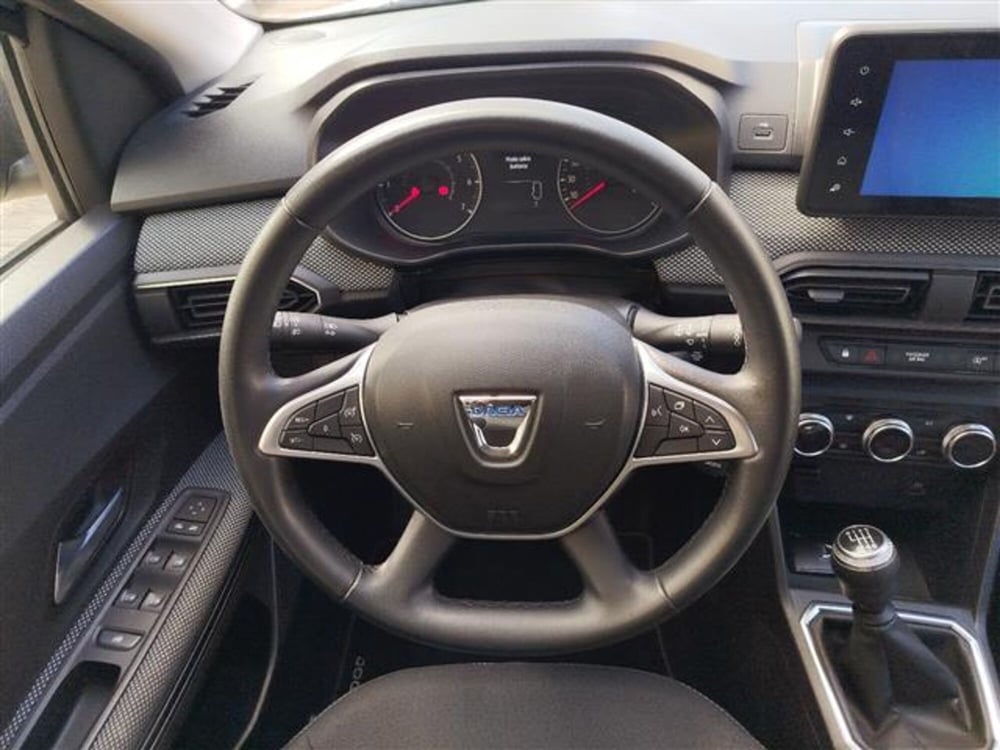 Dacia Jogger usata a Verona (11)