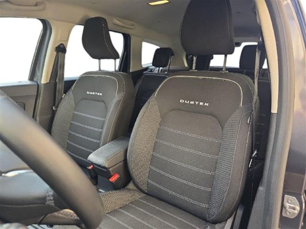 Dacia Duster usata a Verona (12)