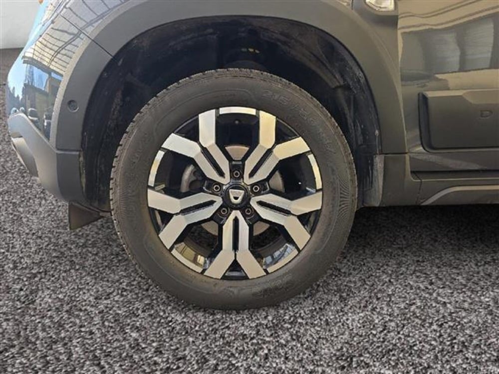 Dacia Duster usata a Verona (8)
