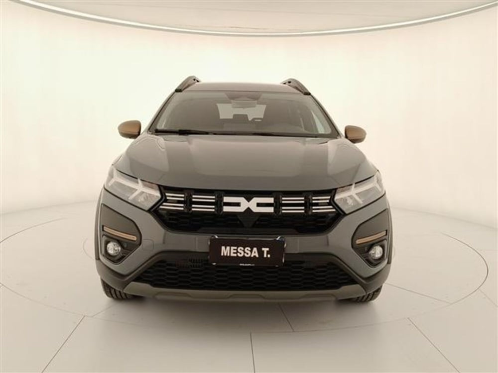 Dacia Jogger nuova a Monza e Brianza (3)