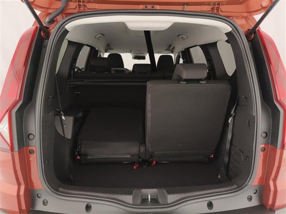 Dacia Jogger nuova a Monza e Brianza (10)