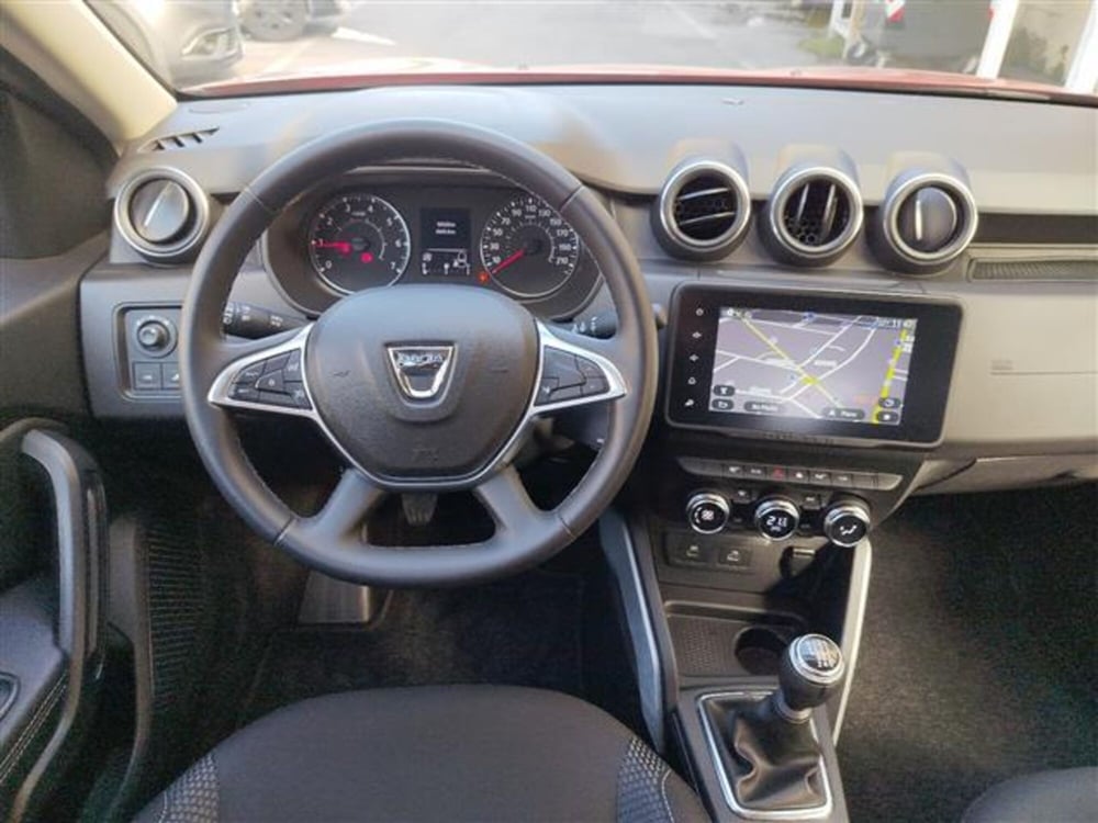 Dacia Duster usata a Verona (9)