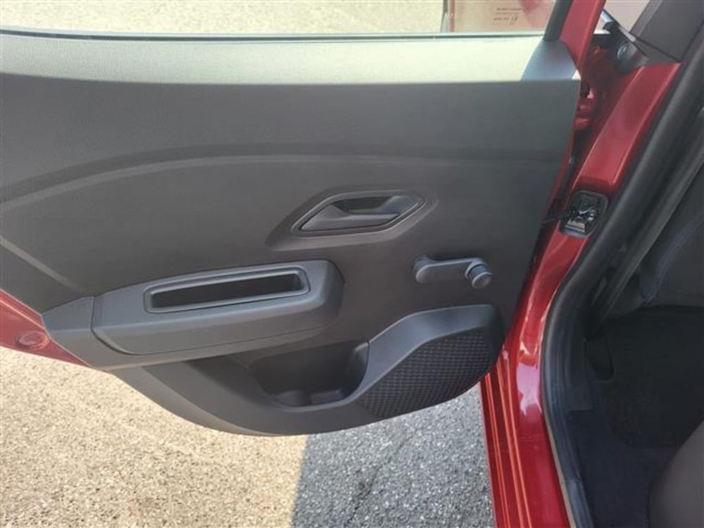 Dacia Sandero usata a Monza e Brianza (9)