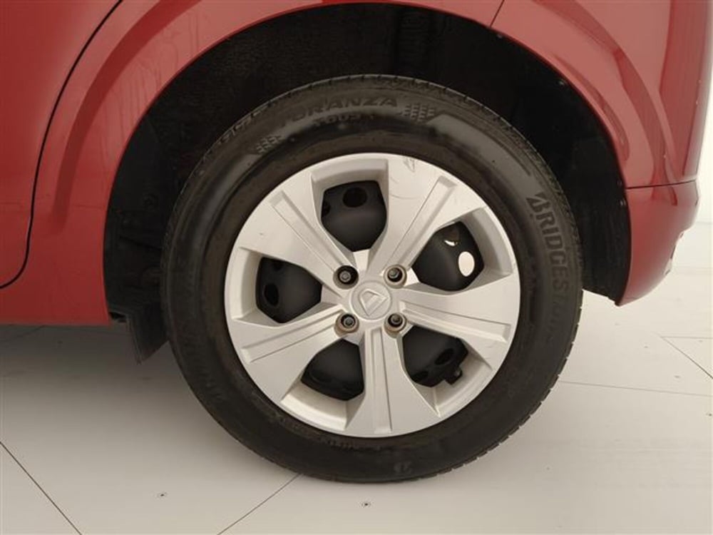 Dacia Sandero usata a Monza e Brianza (9)