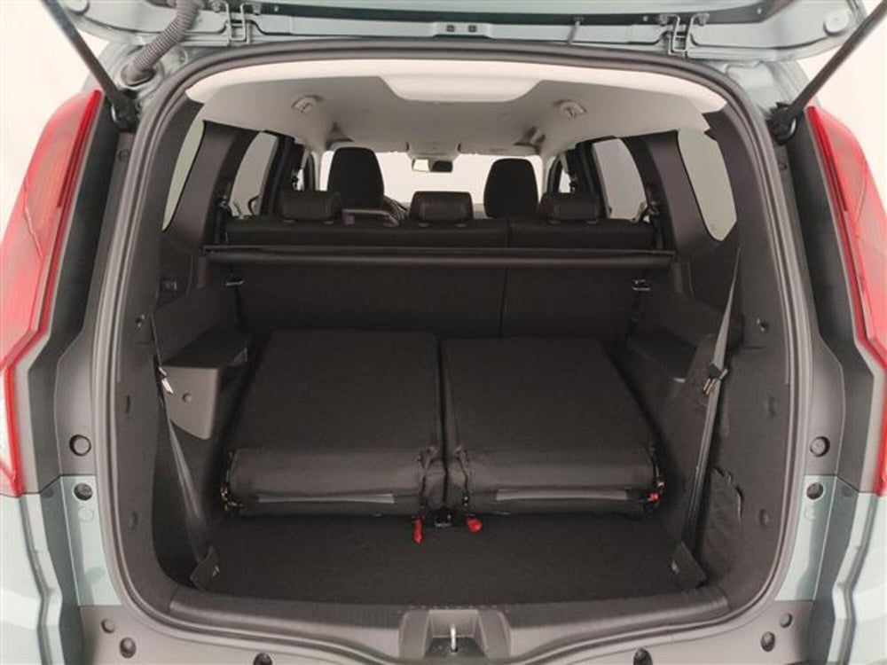 Dacia Jogger nuova a Monza e Brianza (9)