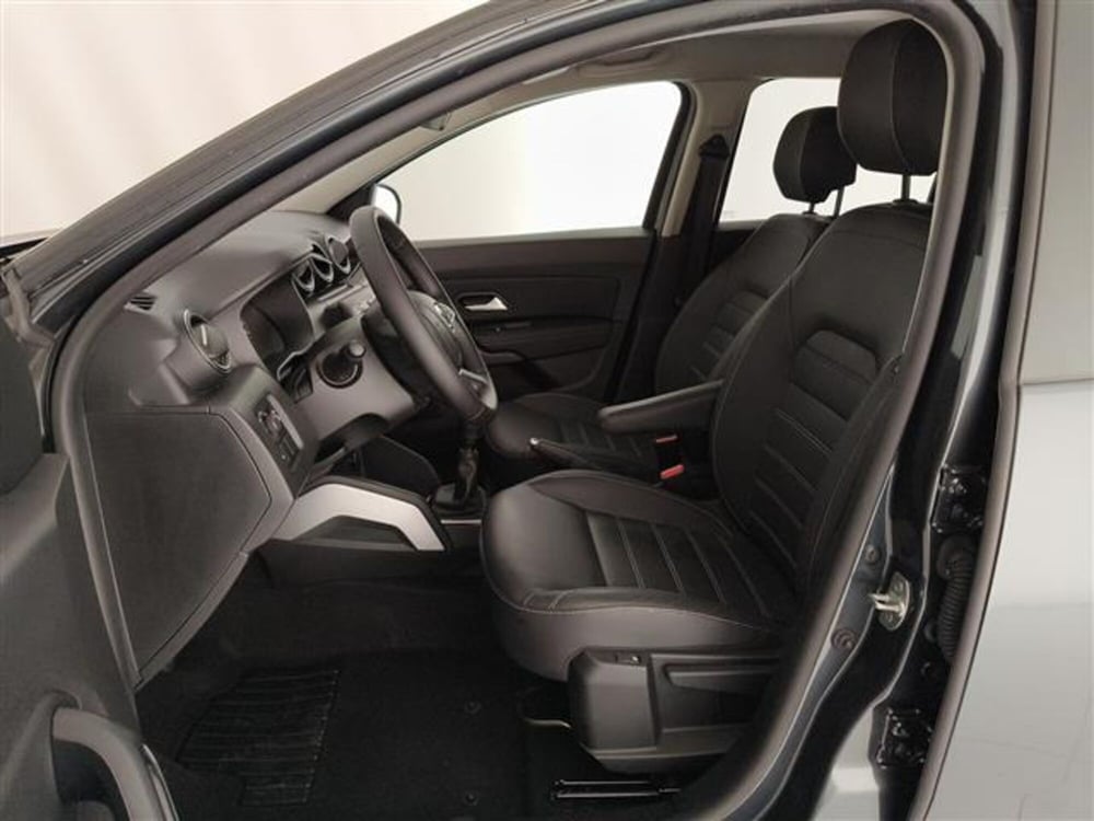 Dacia Duster usata a Monza e Brianza (15)