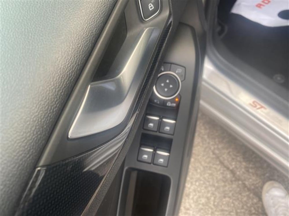 Ford Focus Station Wagon usata a Verona (12)