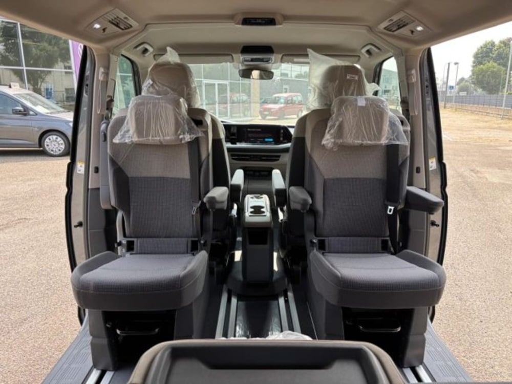 Volkswagen Multivan nuova a Cuneo (18)