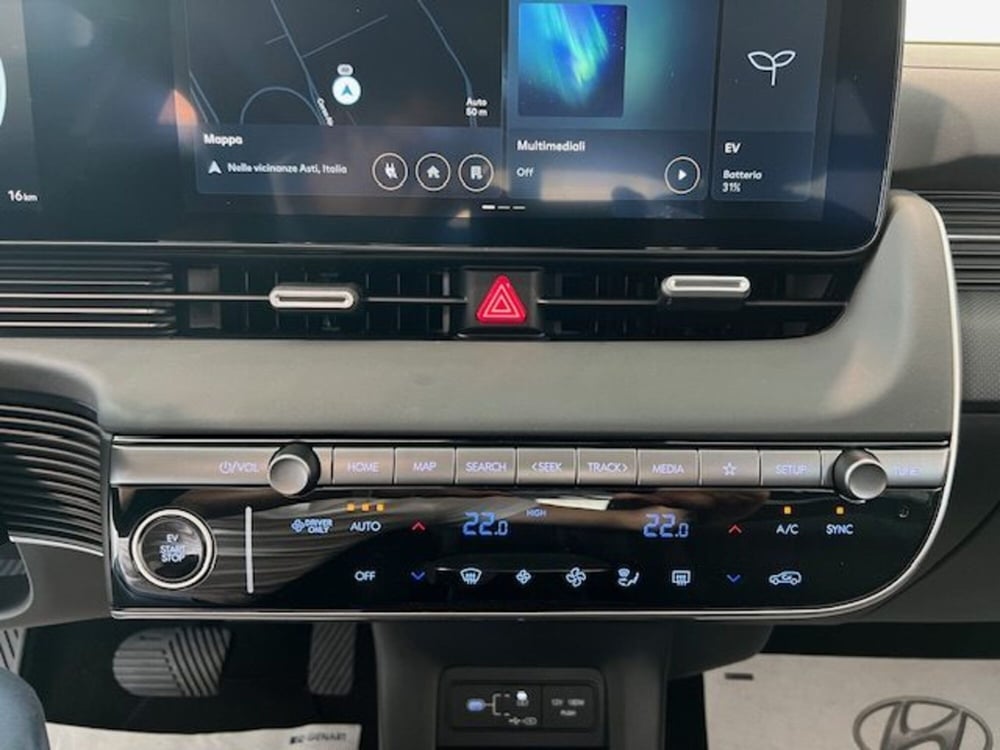Hyundai Ioniq 5 nuova a Cuneo (10)
