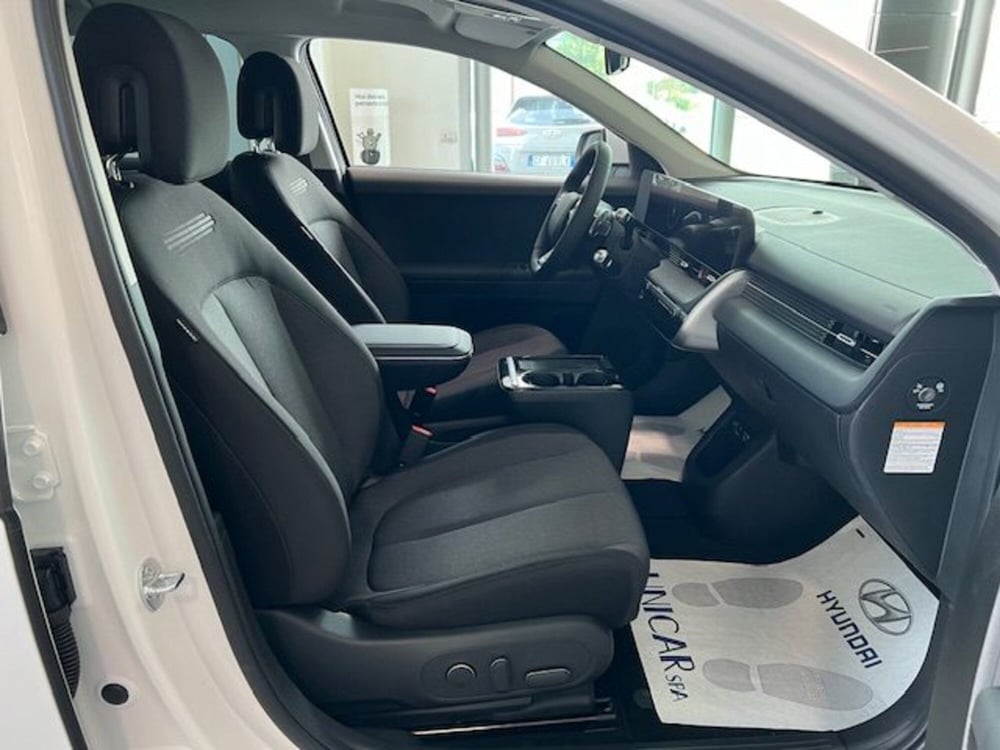 Hyundai Ioniq 5 nuova a Cuneo (13)