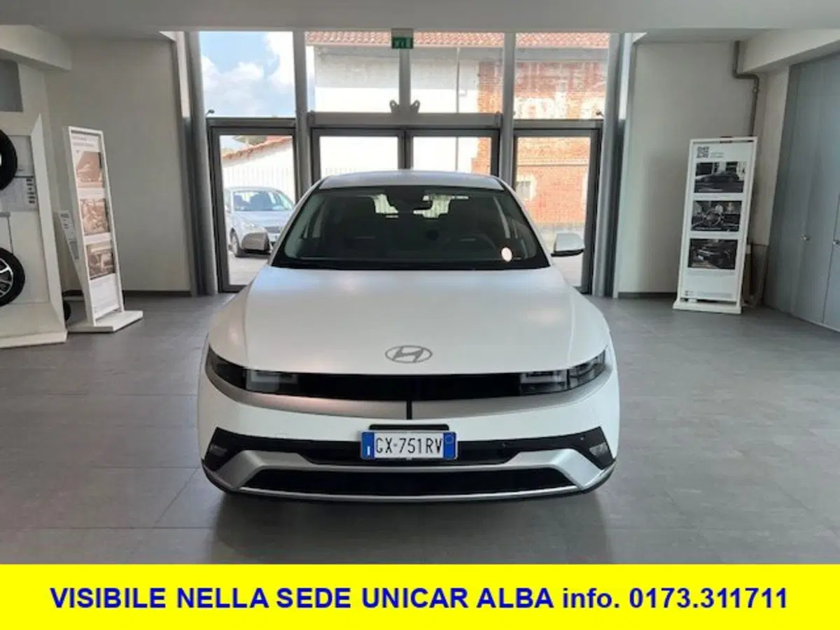 Hyundai Ioniq 5 nuova a Cuneo (2)