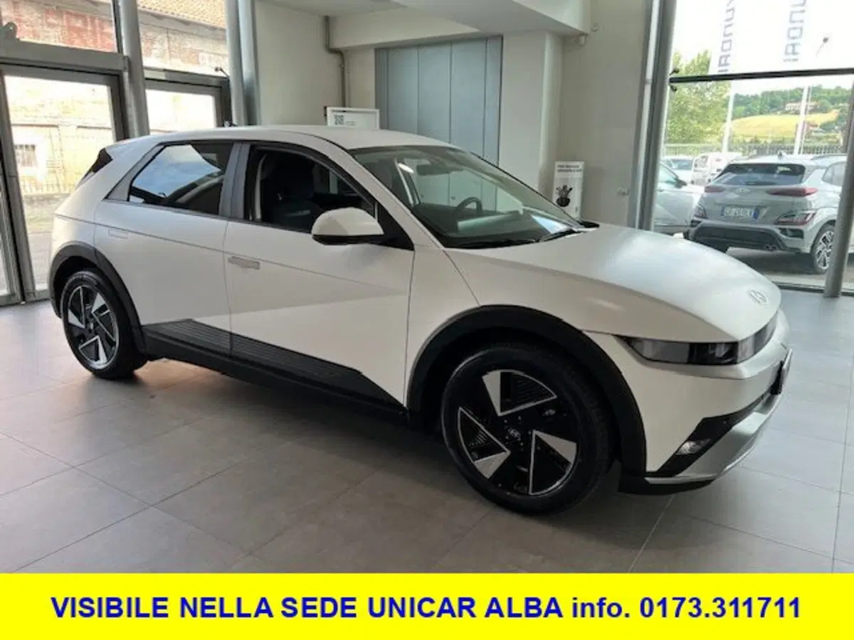 Hyundai Ioniq 5 nuova a Cuneo (3)