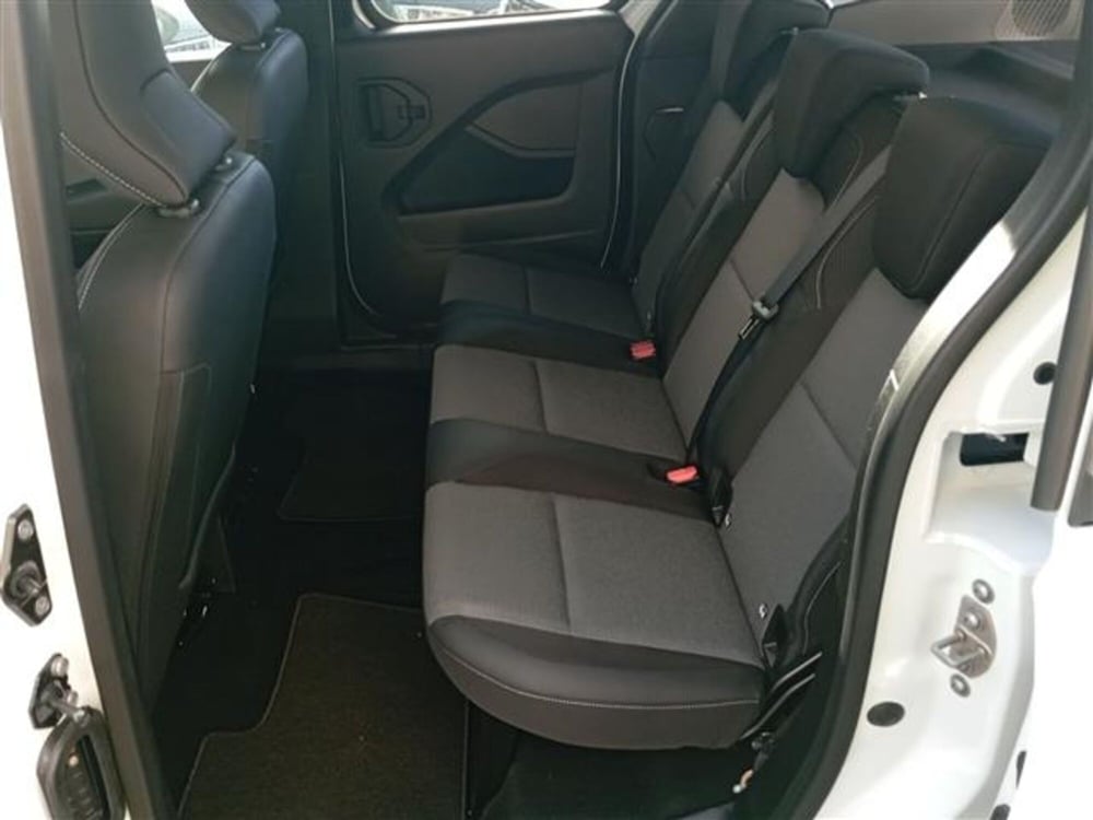 Renault Kangoo nuova a Verona (11)