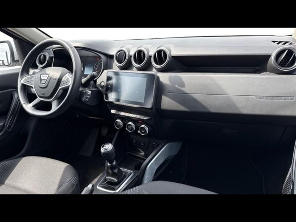 Dacia Duster usata a Padova (6)