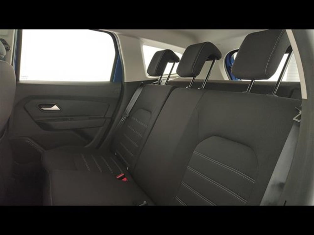 Dacia Duster usata a Milano (10)