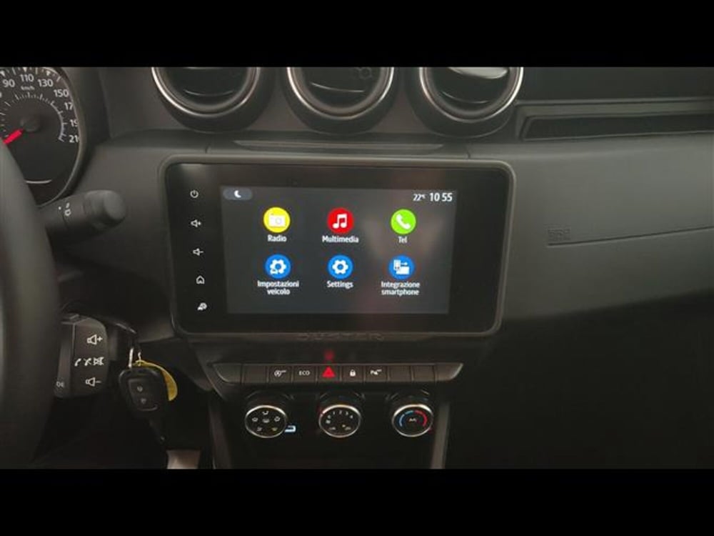 Dacia Duster usata a Milano (13)