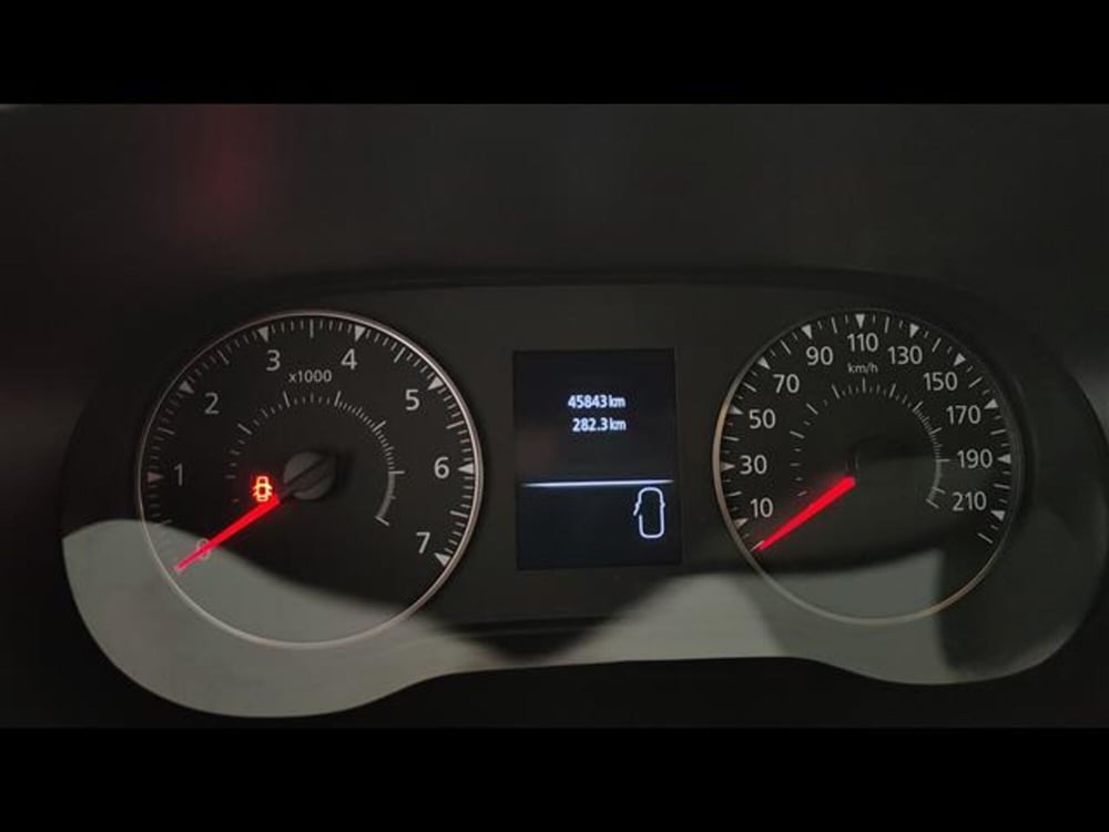 Dacia Duster usata a Milano (14)