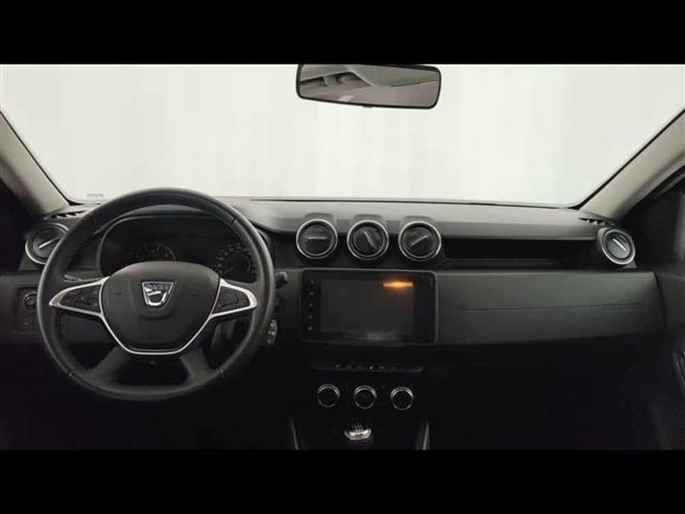 Dacia Duster usata a Milano (11)