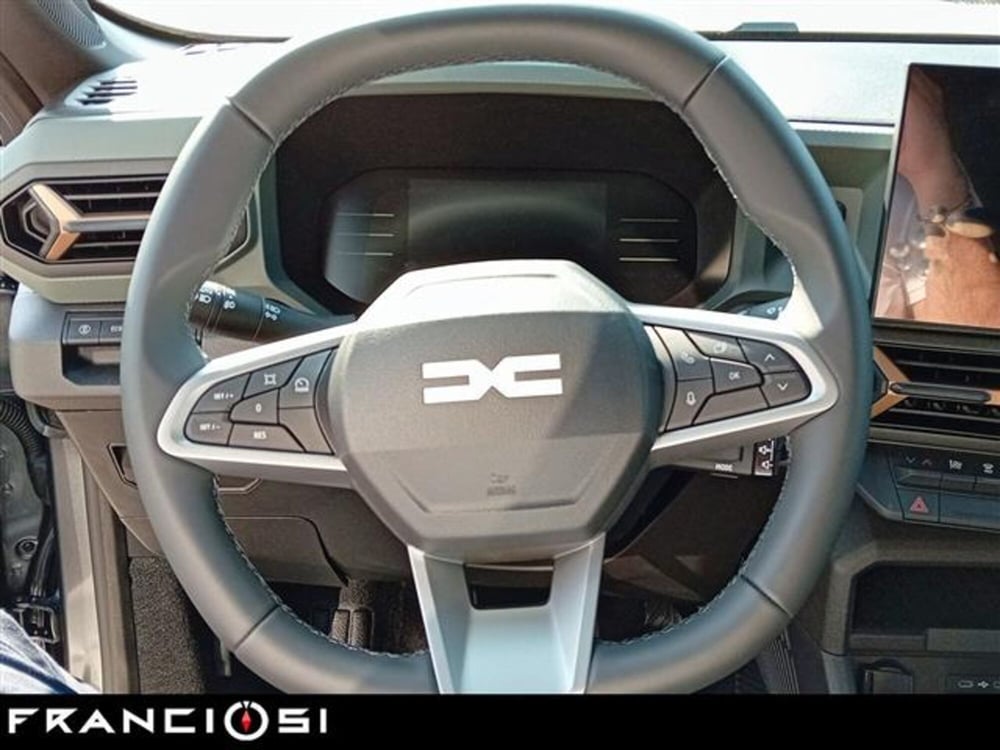Dacia Duster usata a Modena (7)