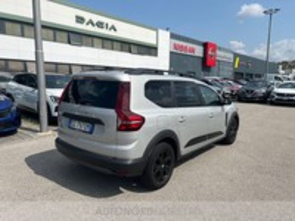 Dacia Jogger usata a Udine (5)