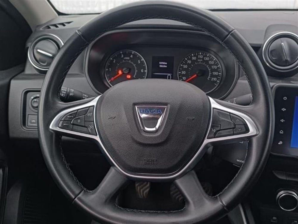 Dacia Duster usata a Livorno (12)