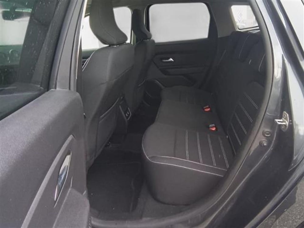 Dacia Duster usata a Livorno (14)