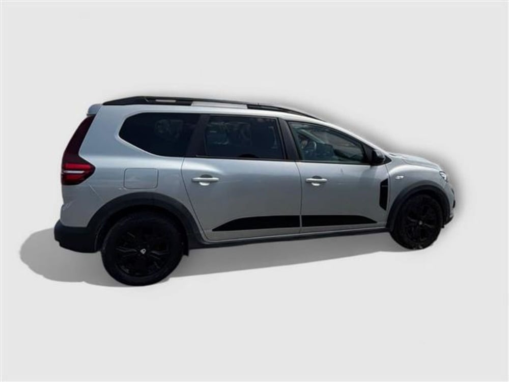 Dacia Jogger usata a Livorno (6)