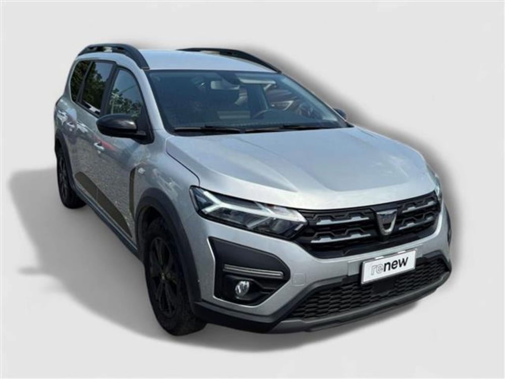 Dacia Jogger usata a Livorno (7)
