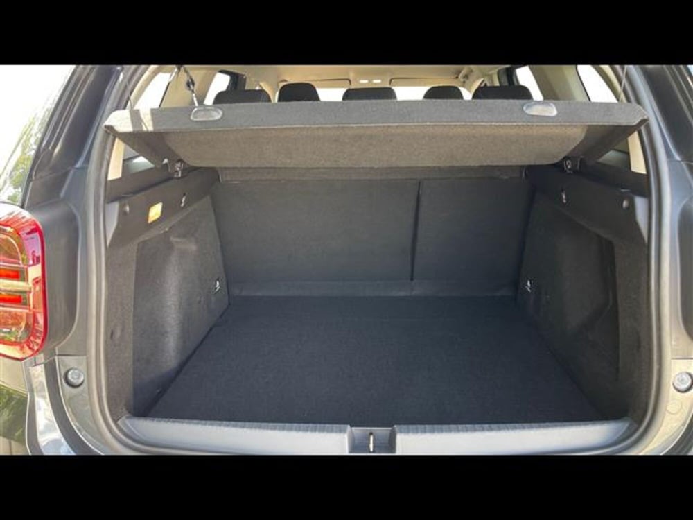 Dacia Duster usata a Lecce (7)
