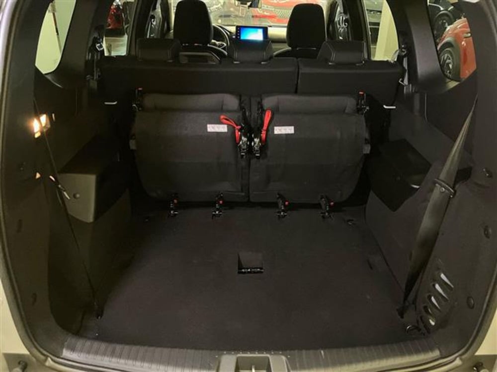 Dacia Jogger usata a Como (13)