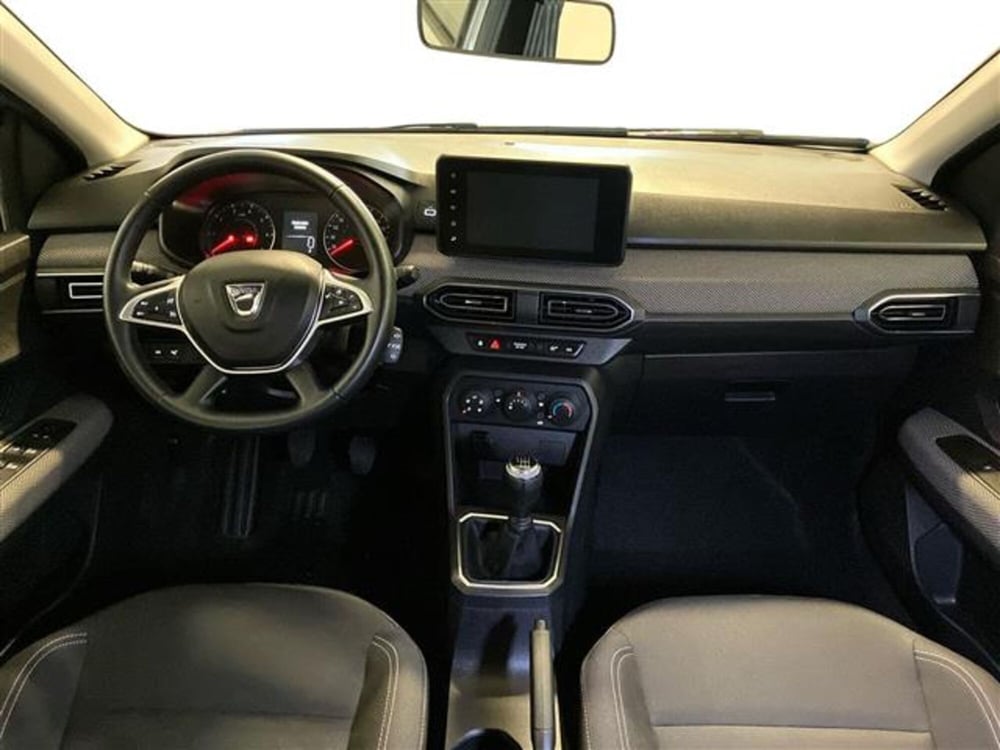 Dacia Jogger usata a Como (8)